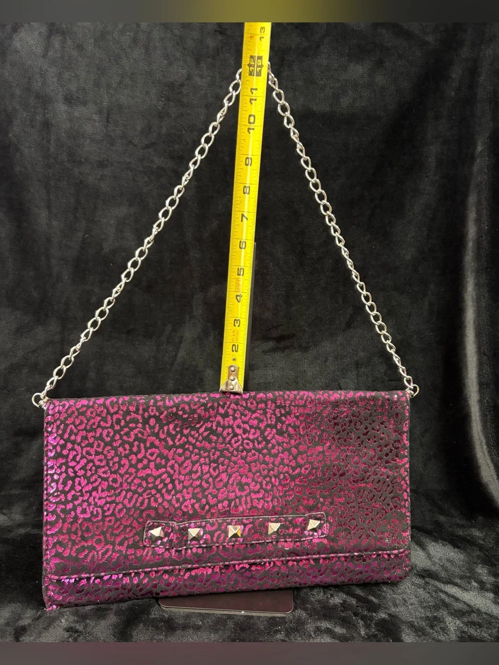 Betsey Johnson Y2K Pink Leopard Metallic Studded Chain Clutch Purse